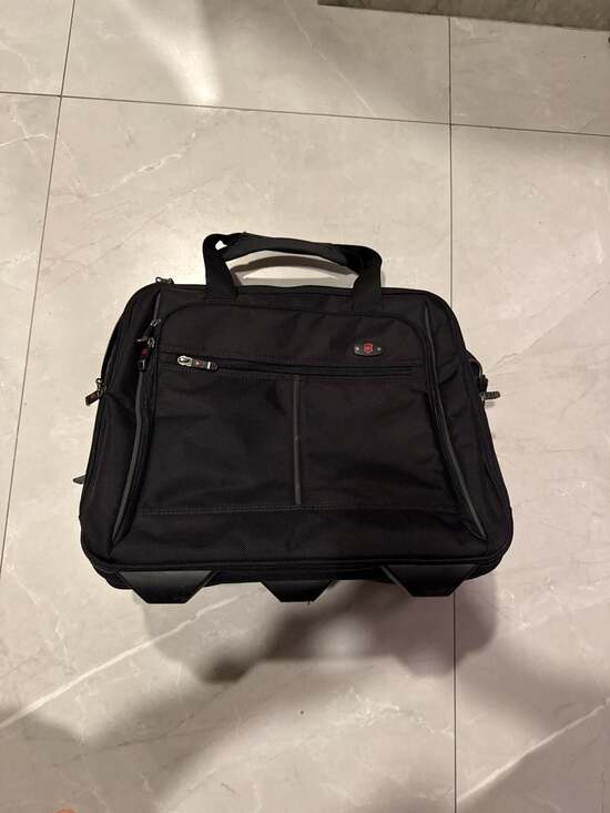 Wenger SwissGear Patriot II Rolling Laptop Case with Warner Bros Logo